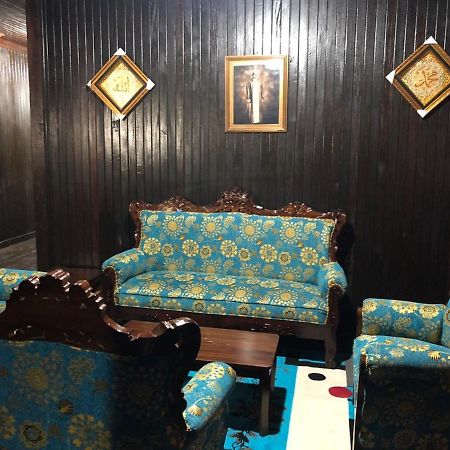 Mimi Guest House Syariah 庞卡兰布翁 外观 照片