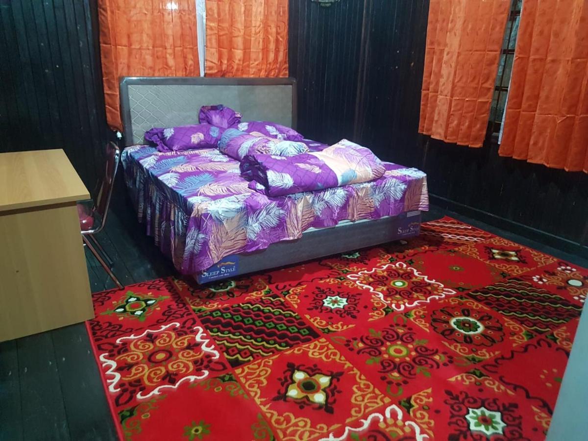Mimi Guest House Syariah 庞卡兰布翁 外观 照片