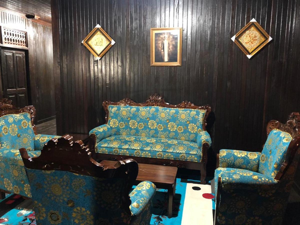 Mimi Guest House Syariah 庞卡兰布翁 外观 照片